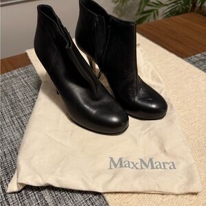 MaxMara Women's Black Ankle Boots